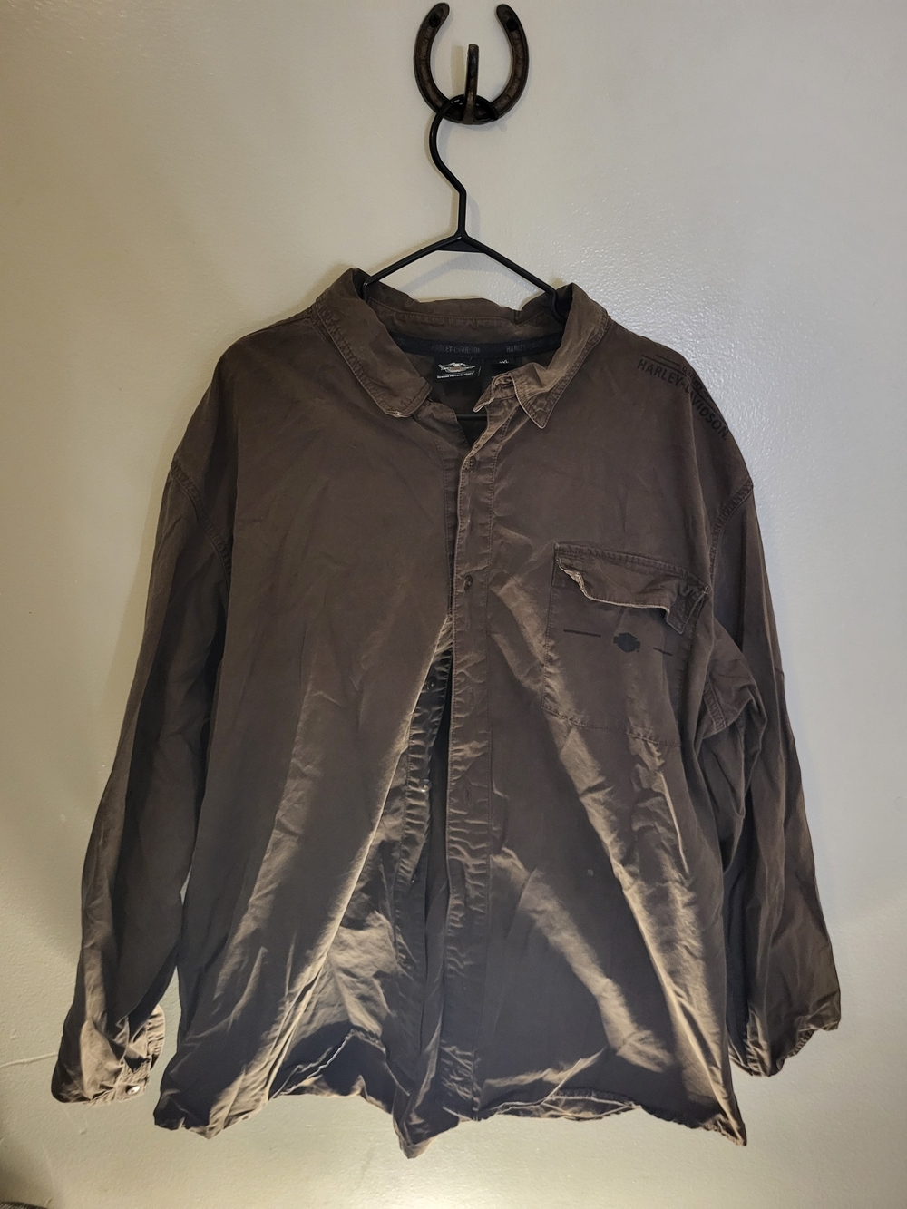 Harley-Davidson Men's Brown Buttom Down Extremely Thick